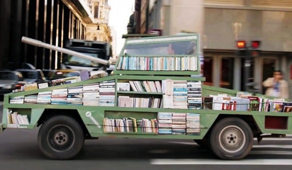 Libros por fusiles